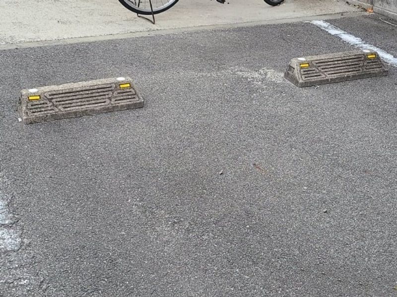 レオパレス大牟田 駐車場