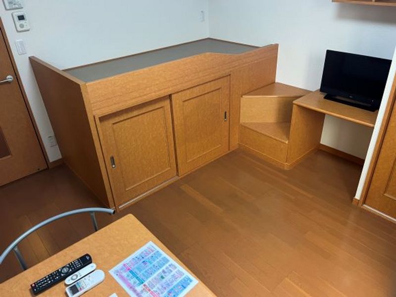 レオパレス六甲北二番館 寝室
