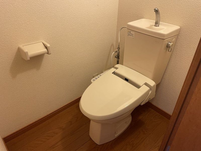 レオパレスノビア　カーサ トイレ