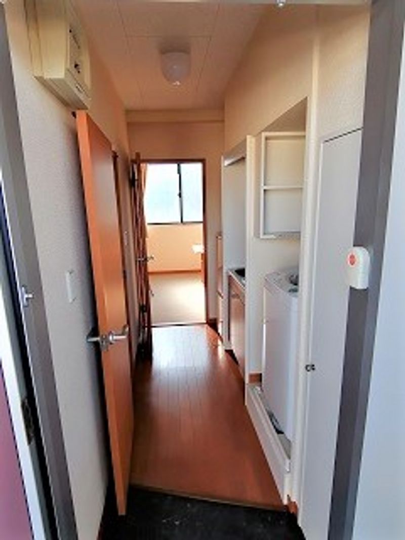 レオパレスＳＡＳＡＫＡ 玄関