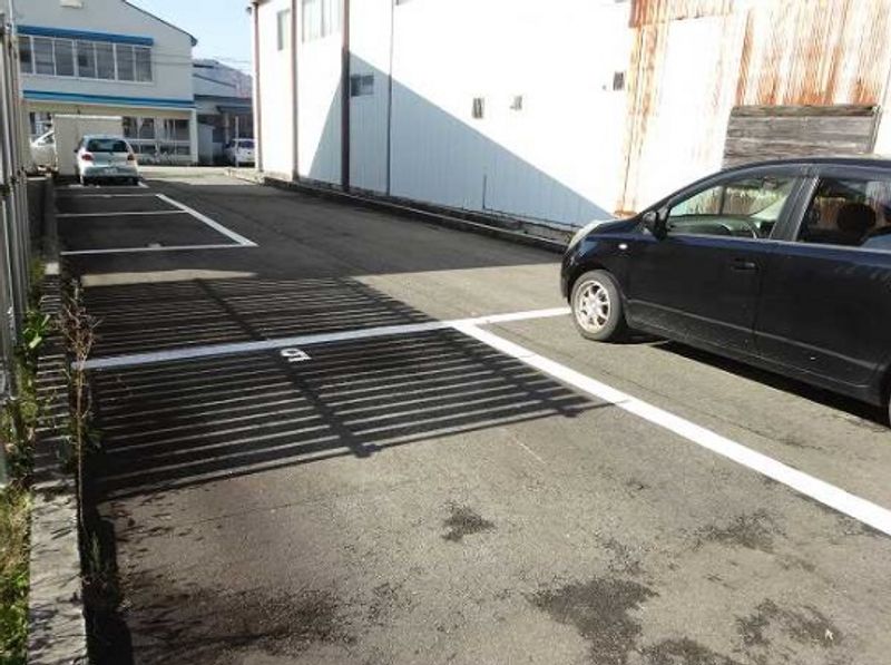 レオパレスＣＡＳＡ 駐車場