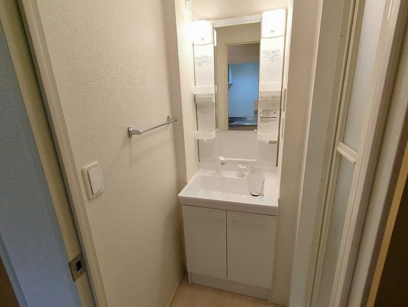 CLEINO Sun City Hachioji Sink