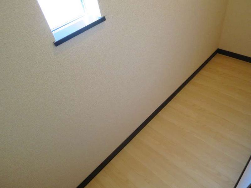 LEONEXT NANA Kho lưu trữ