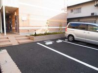 レオネクストウィング湘南 駐車場