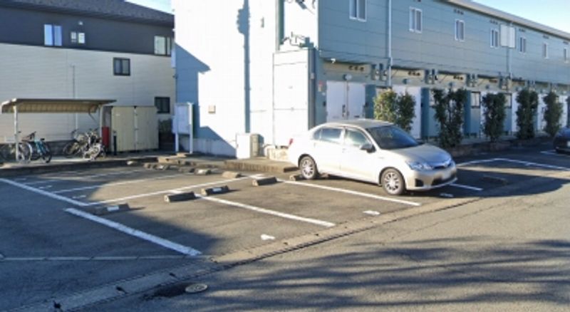 レオパレスシンフォニー 駐車場