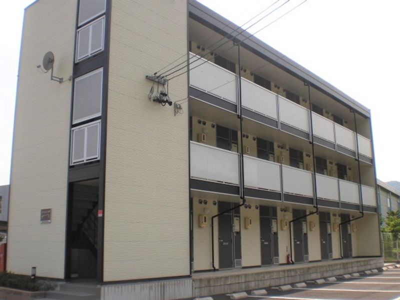 レオパレス宮原 外観