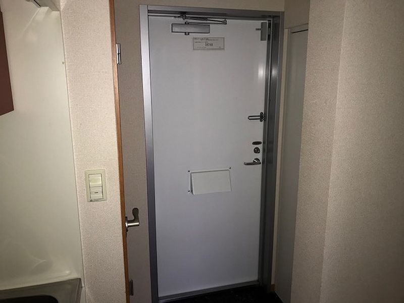 レオネクスト桜木 玄関