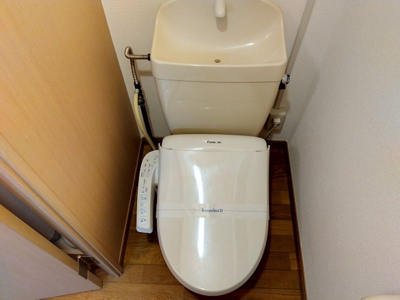 レオパレスフューチャー トイレ