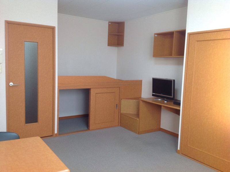 レオパレスサンライズヒル 寝室