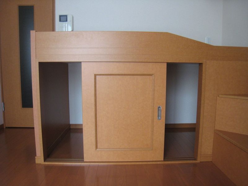レオパレスルミエール双月 収納