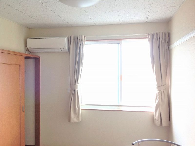 leopalace Takagi II 기타