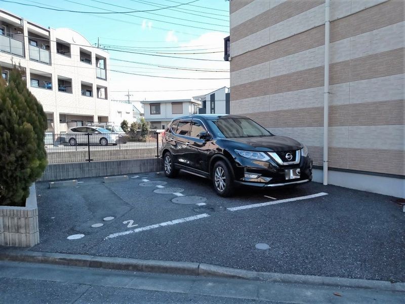 レオパレスＡＳ　６０ 駐車場