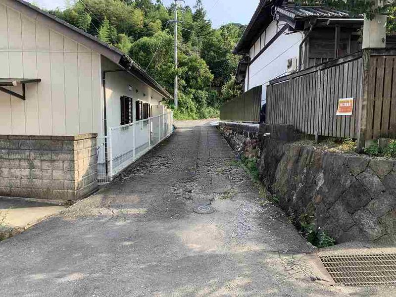 レオパレスプロムナード 駐車場