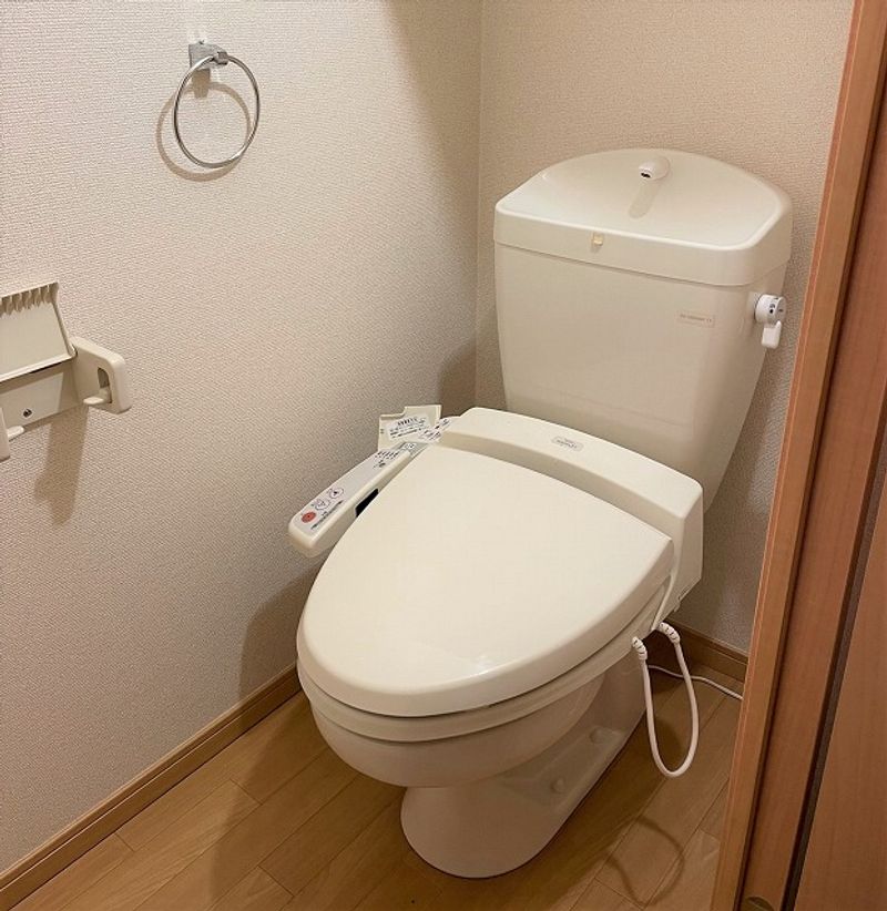 レオパレスボンジュルネ トイレ