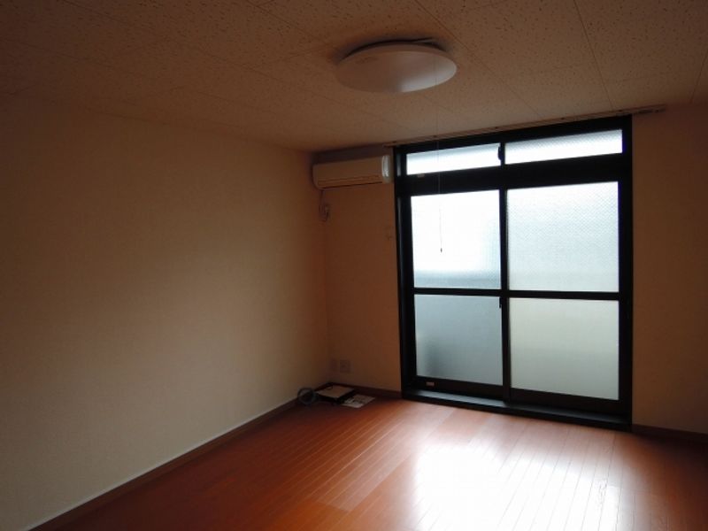 居間