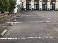 レオパレスアクシス 駐車場