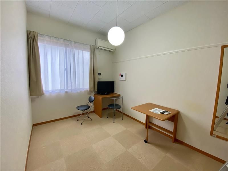レオパレスＭＥ 居間