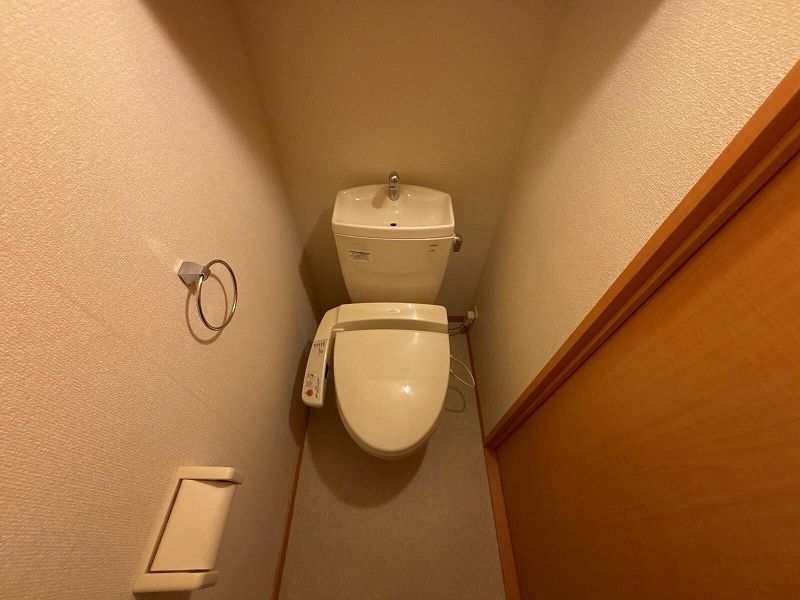 レオパレスソレーユⅢ トイレ