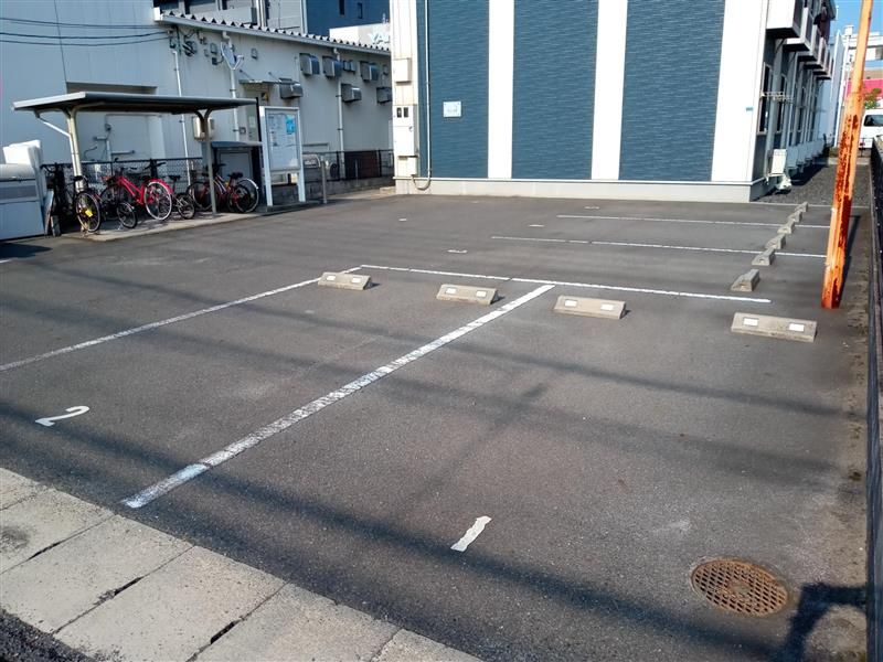 レオネクストメルベーユ野田 駐車場