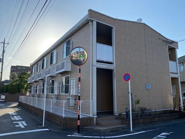 Bên ngoài leopalace Pine Tree House