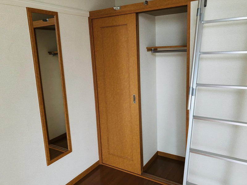 レオパレス竹原 収納