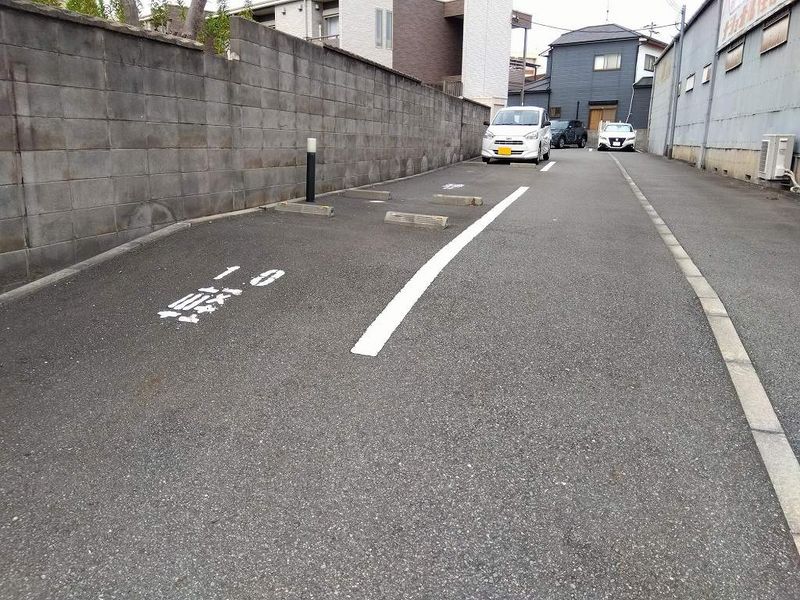 ミランダメゾン　ド　バンリュー 駐車場