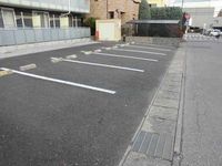 レオネクストクレセント 駐車場