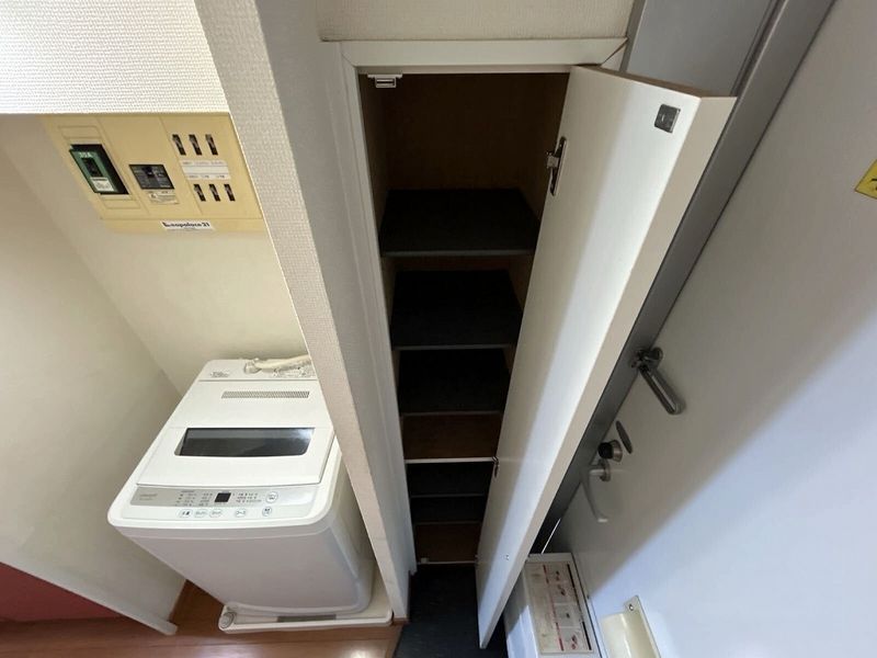 レオパレスエムロード その他