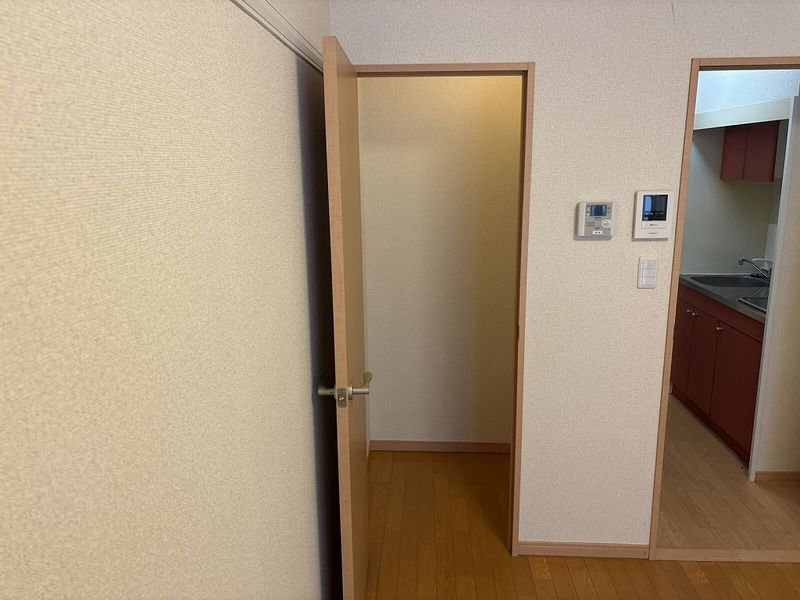 レオパレスグランシャリオ 収納
