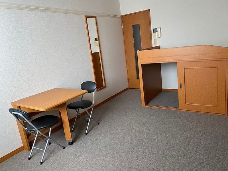 レオパレスブラン 収納