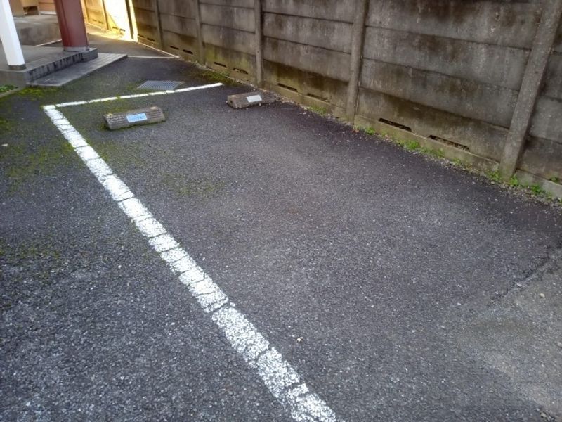 レオパレスＮｏｒｔｈ　Ｖｉｌｌａｇｅ 駐車場