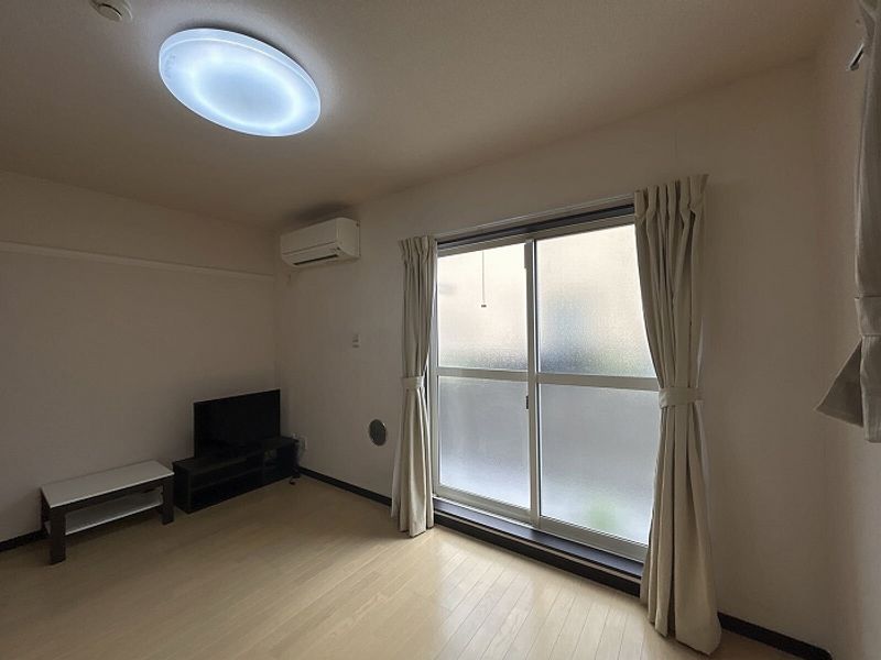 LEONEXT Brown Heights Phòng khách