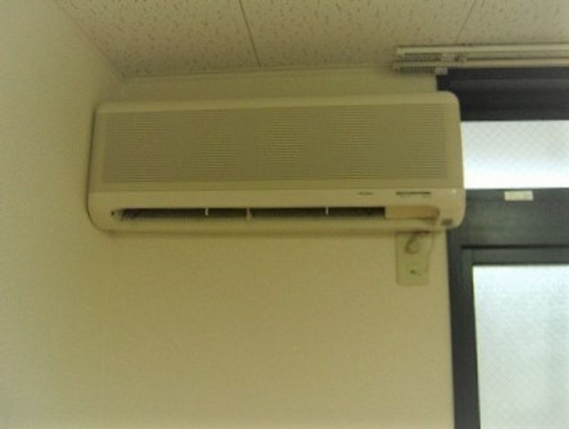 レオパレス輝石 居間