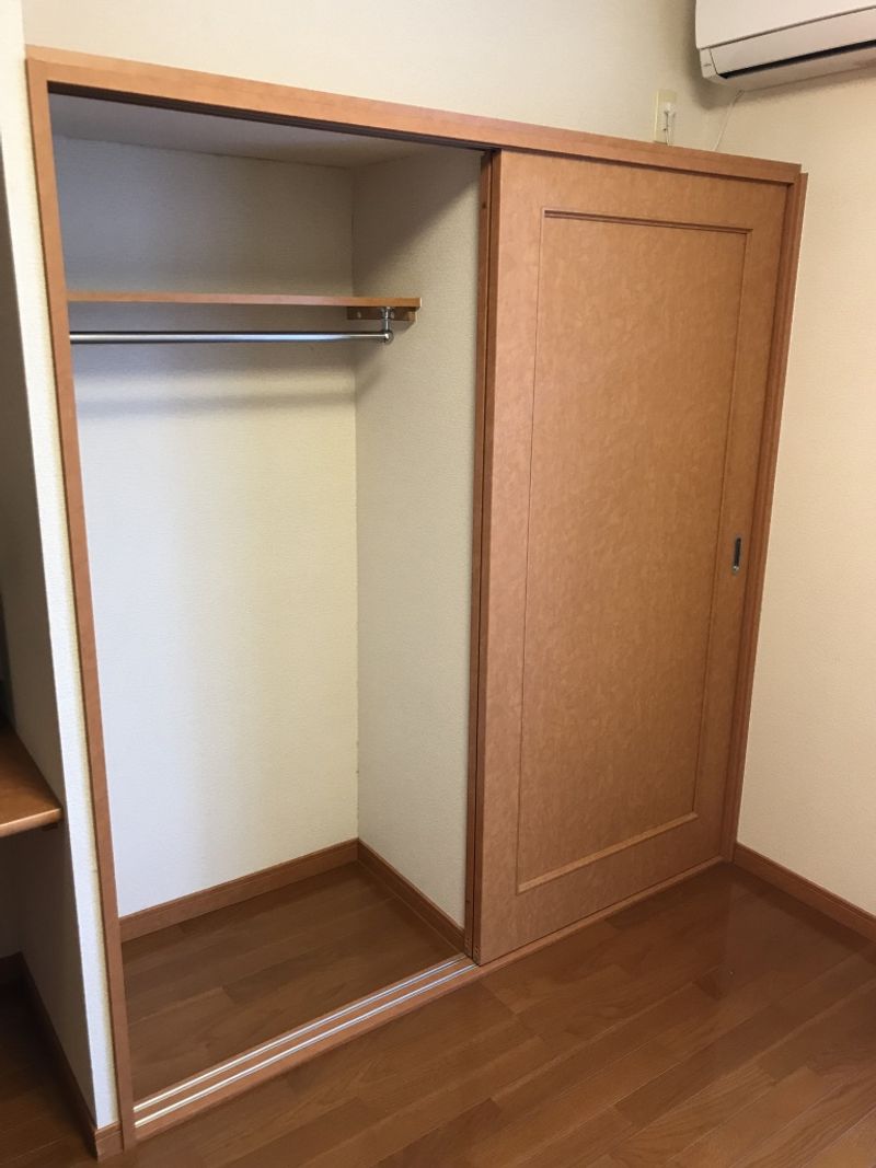 レオパレス井垣 収納