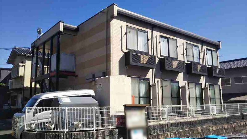 レオパレス己斐中壱番館 バルコニー