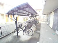 レオパレスヴァンメルベーユ 共用部分