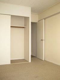 レオパレスメゾネット長本 寝室