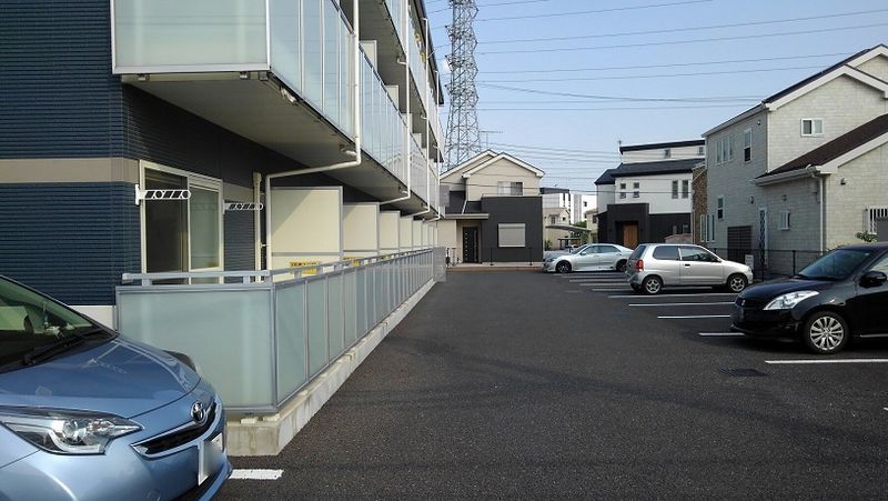 レオネクストハーベストハウスⅡ 駐車場