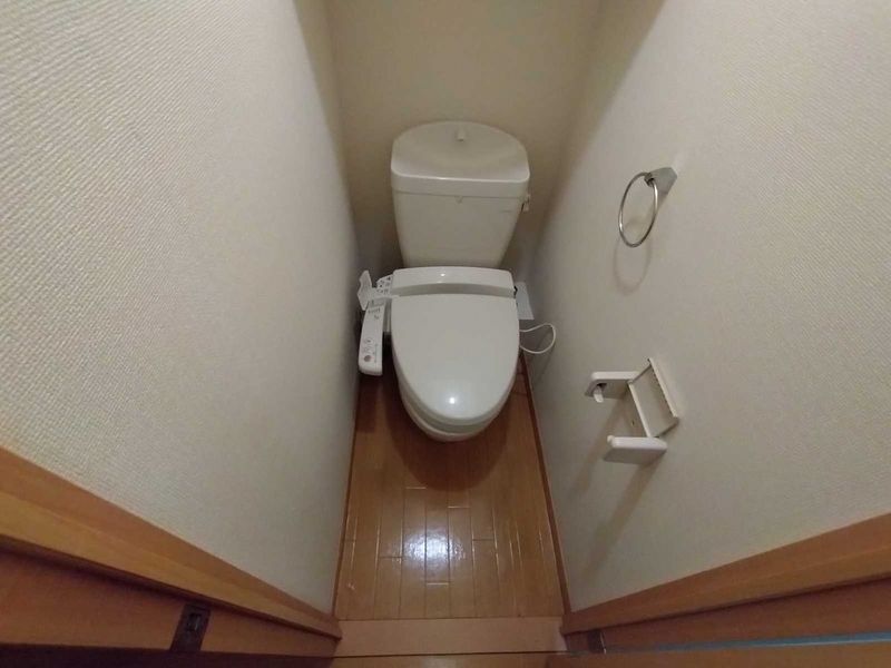 レオパレスフォンテーヌ高松 トイレ