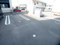 クレイノ沖 駐車場