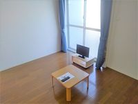 レオパレスサンメッセ 居間