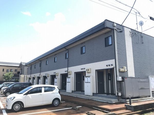 レオパレス夢 外観