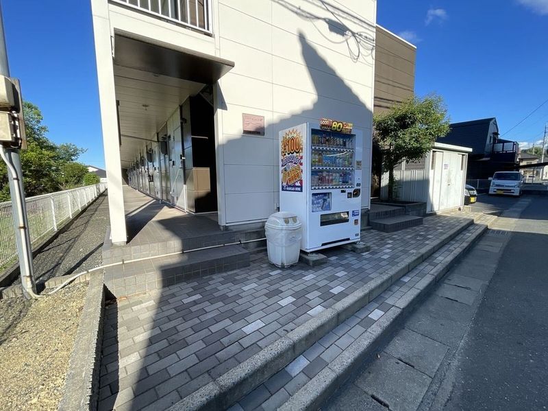レオパレスＫ＆Ｍ エントランス