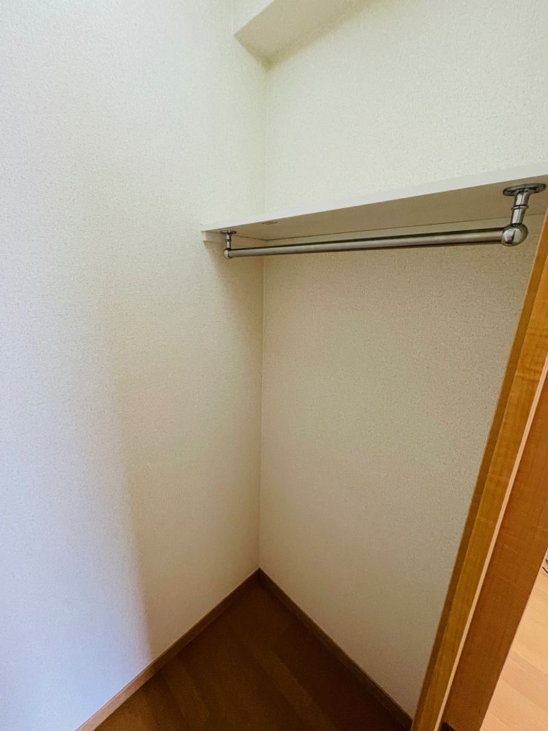 レオパレスしろがね 収納