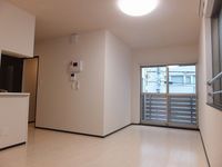 クレイノララメゾン音羽 居間