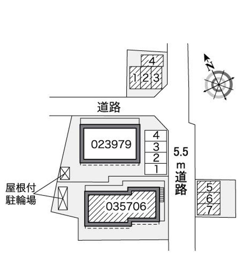 レオパレスらむーる 駐車場