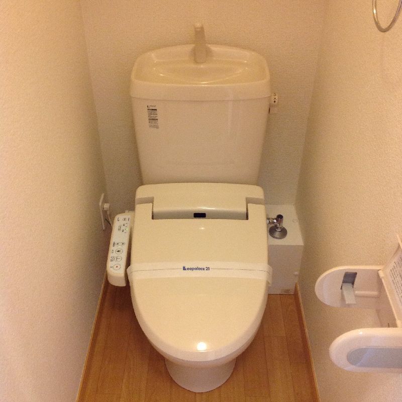 レオパレス本宮インター トイレ