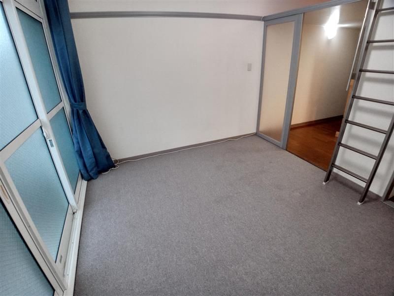 レオパレスネイチャー 居間