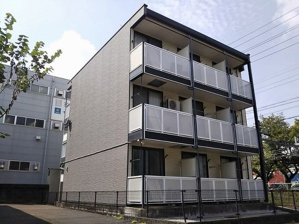 レオパレスゴリオン 外観
