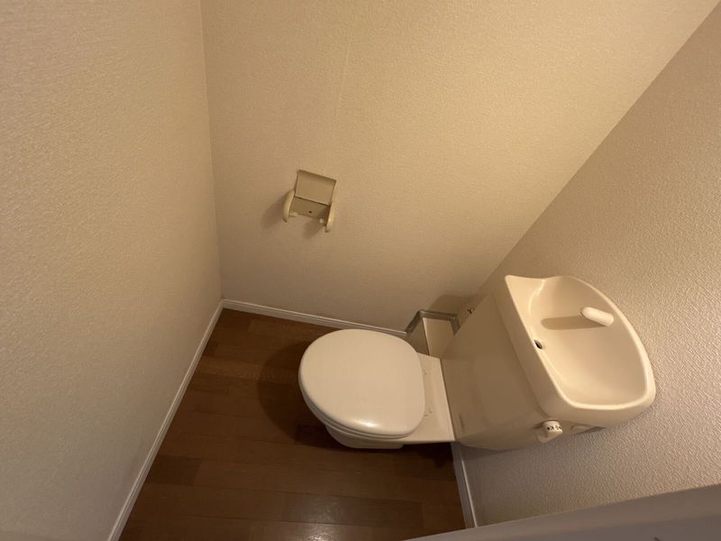 レオパレスコメット トイレ